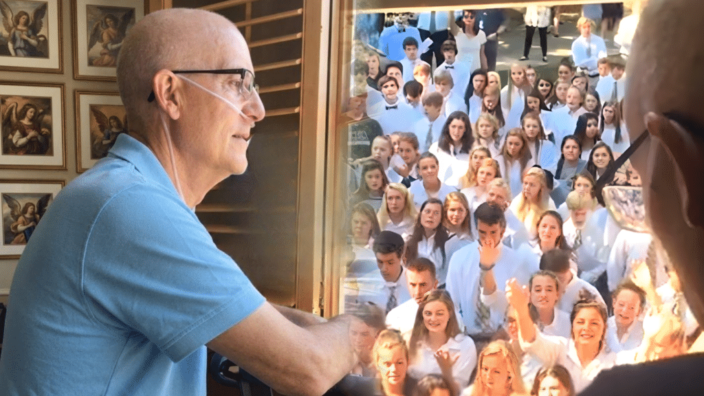 Voices of Love: How 400 Students Serenaded Their Dying Teacher—and Honored His Legacy